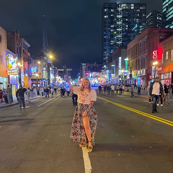 Meet your Posher, Emma - Picture 1 of 1